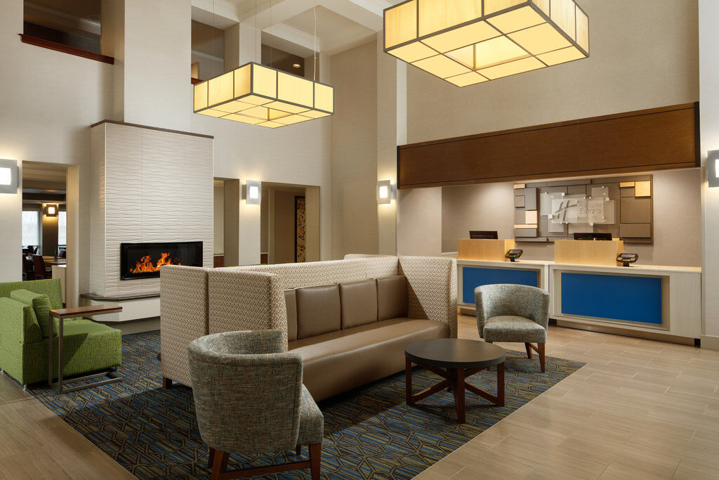 Holiday Inn Express Hotel & Suites Belmont By Ihg Buitenkant foto